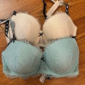 Victoria's Secret Lace Push-Up Bra Set - White and Light Blue